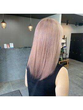 デフ(Def) ホワイトピンクベージュ