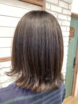 シェリール 八千代台駅(CHERIR) 外ハネボブ*イヤリングカラーオレンジ