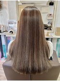 ロング×ベージュハイライト