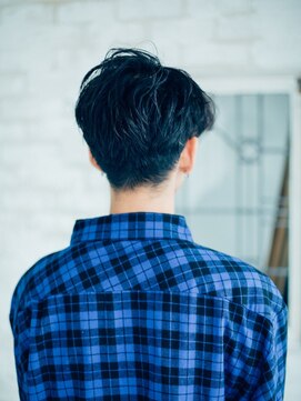 フランズ いわき(FLUNS) ハイライト/マッシュパーマ/ウルフ/アッシュブラック/いわき市