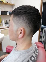 髪部リアン(髪部 lien) スキンフェード、フォワード