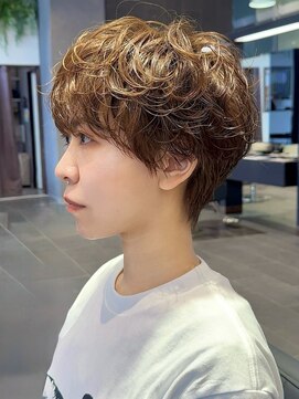 ビューシンサイバシ(VIEW SHINSAIBASHI) 骨格を超える、マッシュ×パーマの黄金比