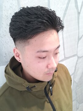 ヨシザワインク バンダイ(YOSHIZAWA Inc. BANDAI) 新潟/万代/短髪/フェード/濡れパン/アイロンパーマ/男らしい