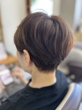 ウェルヘアー(Well hair) ふんわりショート