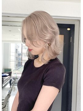 イル 大阪淀屋橋(i'll) ハイトーンミルクティーカラー！