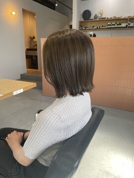 リブ(LIV) オリーブブラウン/秋カラー/外ハネボブ