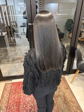 エボルブ(EVOLVE) グレーアッシュ