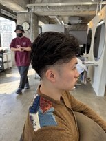 リラクオーレメンズ(LIRA CUORE men's) シャドウパーマ/メンズ縮毛矯正/毛流れセンターパート