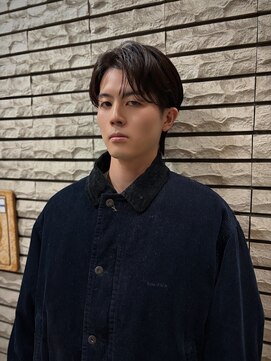 ウム(UMM) センターパートウルフ