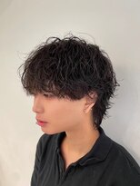 ニアウ 伊勢崎連取店(Niau)&nbsp;刈り上げセンターパート/波巻きツイストスパイラル/伊勢崎