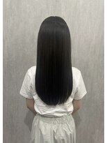 ミザルー(Misirlou)&nbsp;地毛風ストレート×艶髪ロング｜髪質改善トリートメント