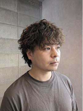 ワンワンオー バーバーショップ コンチネンタル(@110 BARBER SHOP continental) サーフツイスパ