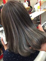 ヘアーデザイン リマ(Hair Design Lima) 『Lima』ネイビーシルバー☆ブリーチハイライトカラー