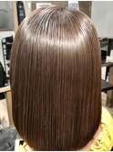 【さらに進化したプラチナストレート】