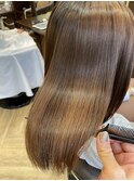【縮毛矯正】肩ぎりぎりのボブスタイルも馴染みのいい仕上がりに