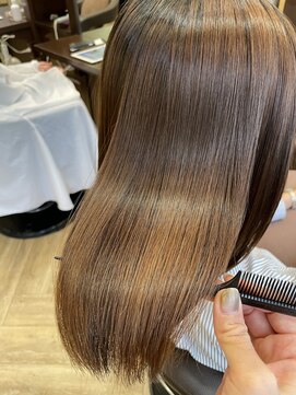 ミリュウ(Milieu) 【縮毛矯正】肩ぎりぎりのボブスタイルも馴染みのいい仕上がりに