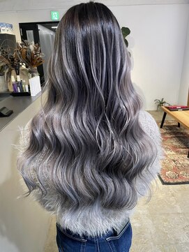 メリー オオサカ(Merly Osaka) 透明感&透け感たっぷり！バレイヤージュ_white blue ash_