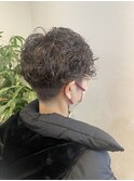 刈り上げショートヘア