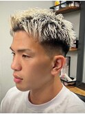 1120グレージュハイトーンカラー束間短髪ショートモテ髪ウルフ