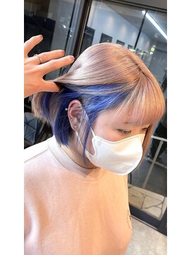 エンカウントバイマハロ 千葉(encount by mahalo) ホワイトミルクティー《ピンク味》×ブルー