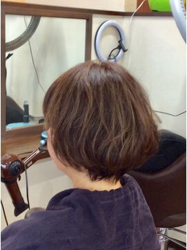 バンビ 本渡店(Bambi) ショートボブ