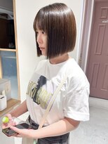 ラミエ バイ メルト 吉祥寺(lamie by melt)&nbsp;"久保田"内巻き切りっぱなしミニボブ縮毛矯正オリーブベージュ