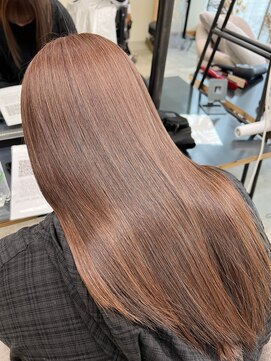 ラヴィエ(RAVIE) 【半田・髪質改善】縮毛矯正/トリートメント/マンツーマン