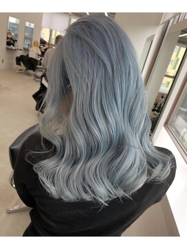 ディーエヌエー バイ エゴル(DiNA by ENGOL) ブルーアッシュ/ハイトーンカラー/ブリーチカラー