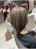 【白髪ぼかし】レイヤーボブ極細ハイライトベージュ