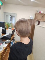 ミラシィ 成田(Mirashy)&nbsp;ハイライトカラーミルクティーベージュレイヤーカット