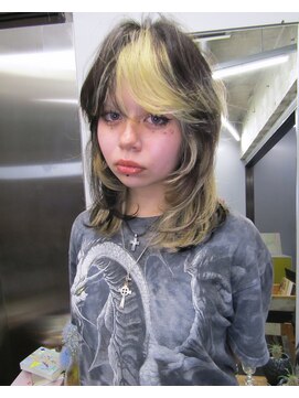 コードプラスリム(CODE+LIM) レイヤーカット/ミディアムヘア/顔周りカット