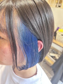 マイノリティー(Minority Produced By TOPHAIR) イヤリングカラー　ブラック×ブルー