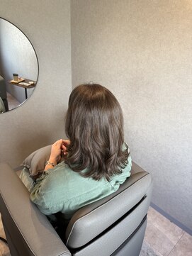 ツキヒ(TUKIHI) カット&アッシュベージュカラー