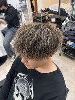 イーラ アメ村店(era) メンズパーマブラウンベースハイライト縦落ちツイスパマッシュ