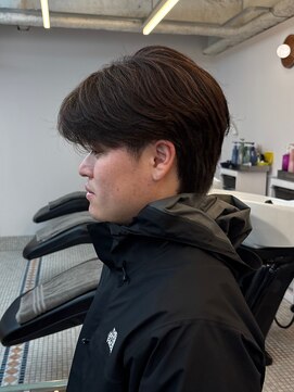 ワイツー 府中(YY) 毛質かため必見◎毛流れセンターパート