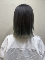 シュリット(schritt)&nbsp;カーキグレージュカラー渋谷　外ハネボブ　ブリーチUCHIDA