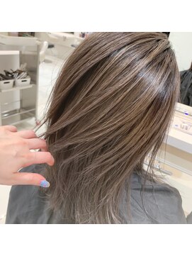 アッシュ 武蔵小金井店(Ash) ＼明るい白髪染め×グレージュ／