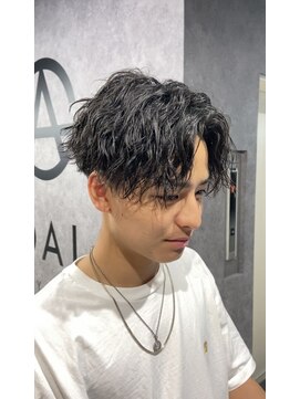 ゴールド 京都(GOALD) センターパートツイストパーマスパイラルパーマメンズパーマ