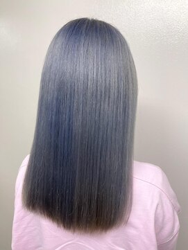 オアシス ガーデン 川越店(Oasis GaRDEN) 透明感ネイビーブルーカラー