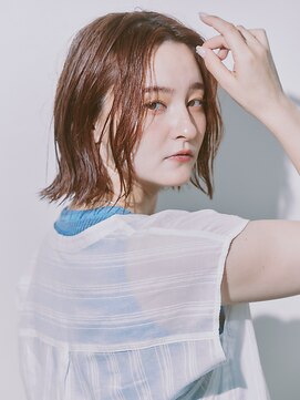 レゴヘアー(Lego Hair) 元気で明るい印象を与える外ハネミディアム