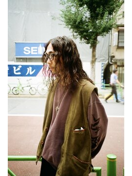 フランクスバーバーリザーブ 人形町店(FRANK’S BARBER RESERVE) メンズロングパーマY