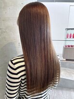 セル(CELL)&nbsp;ハニーブラウン　ダメージレスカラー　サラ艶ストレートロング