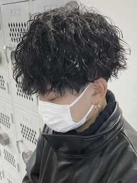 フィフス 天神大名(fifth) 天神大名メンズパーマツイストスパイラルパーマ波巻きパーマ強め