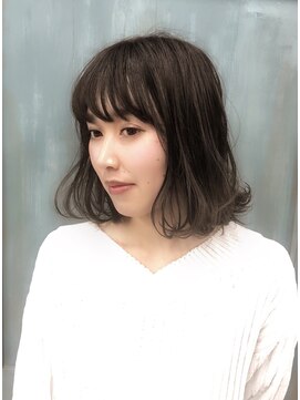 トワエモア バイ ブレス(toi et moi . by BLESS) 【 mermaid ash 】medium bob