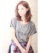 オーロ 緑地公園店(ORO)&nbsp;カジュアルでも幼く見えないかき上げ大人ヘア