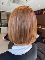 ダブル(W) つやミニボブ ×ライトキャメル