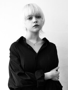 ココ 原宿(KOKO) #グランマッシュ#ケアブリーチ#ウルフカット#シルキーベージュ