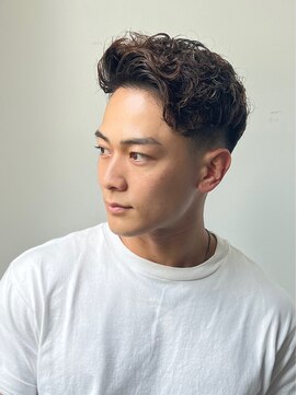 グルーマーズトウキョウ 渋谷店(GROOMER/S TOKYO) ショートハーパー メンズパーマ バーバー スペインカール