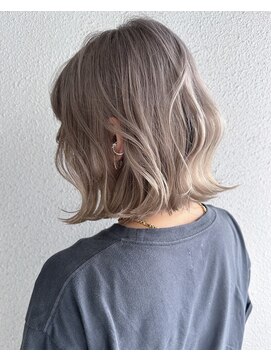 ジーナ バイ アルティナ(Dina by artina) グレーベージュ_グレージュアッシュ_ミルクティーアッシュ