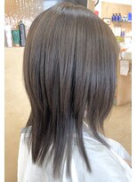 カットハウス はさみの部屋&nbsp;ウルフレイヤー/メテオカラー/ラテグレージュ/前髪あり